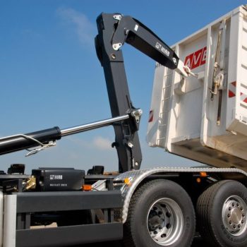 Hátfal, járműemelő, konténeremelő képzéseink